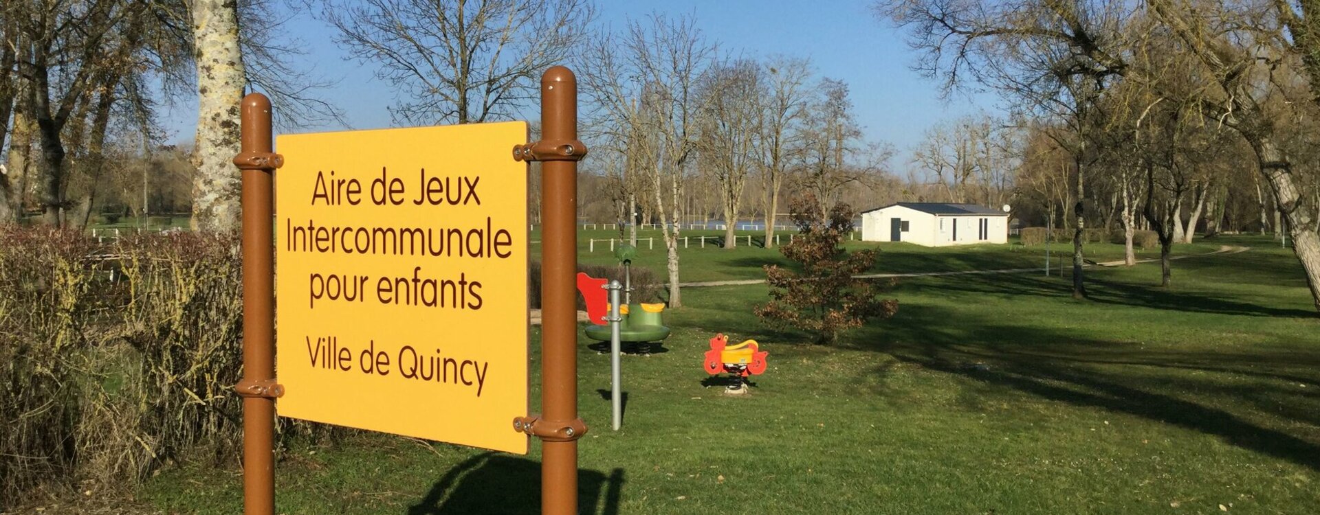 Mairie de Quincy (Cher-18)